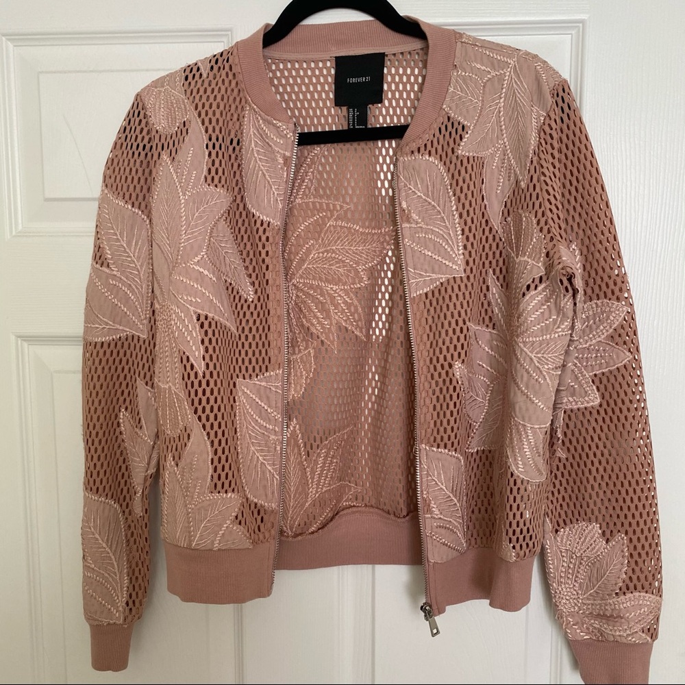 Mesh Bomber